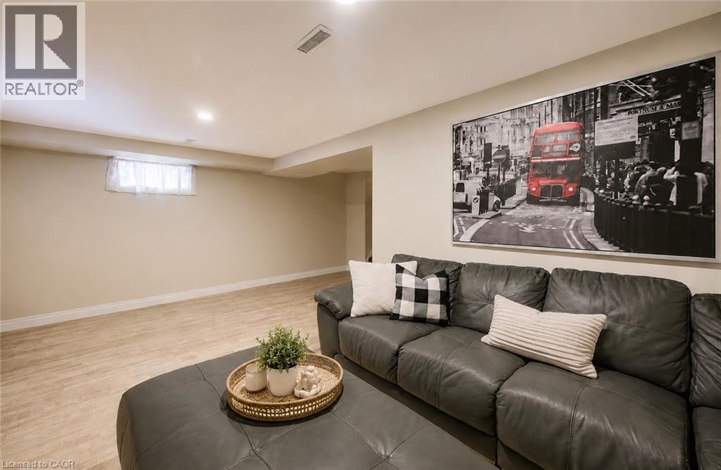 27 Glen Avon Crescent, Kitchener, ON
