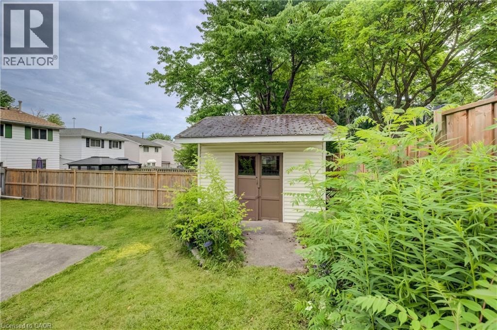 27 Glen Avon Crescent, Kitchener, ON