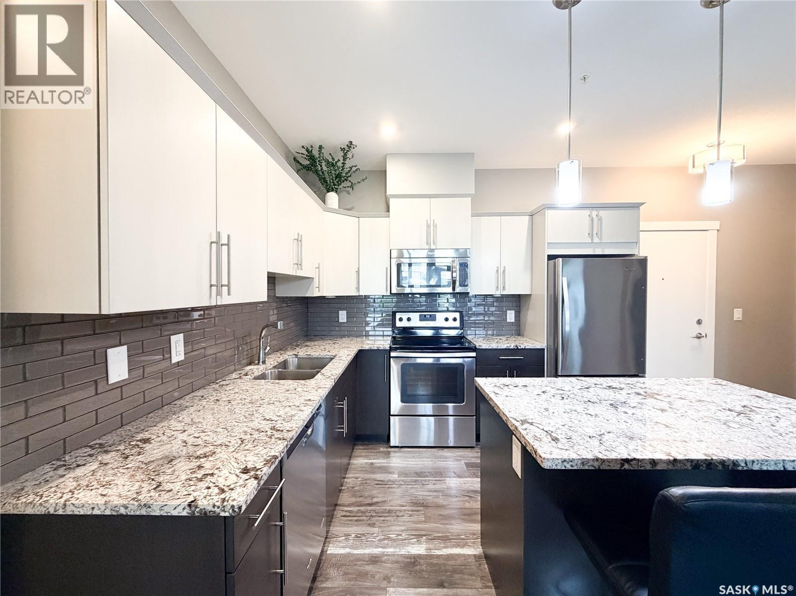 115 415 Maningas Bend, Saskatoon, SK