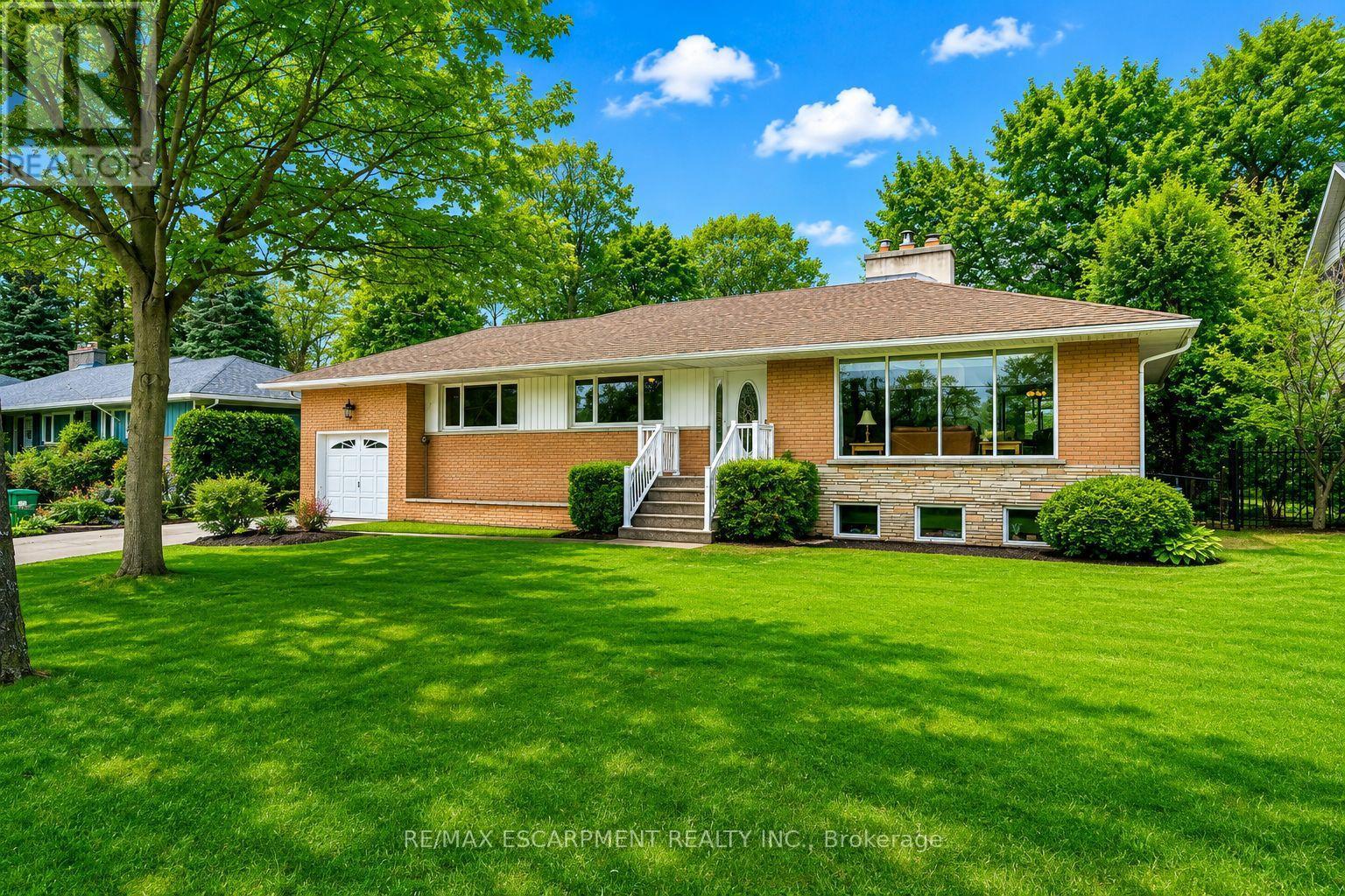 1546 Lorne Wood Road, Mississauga, ON