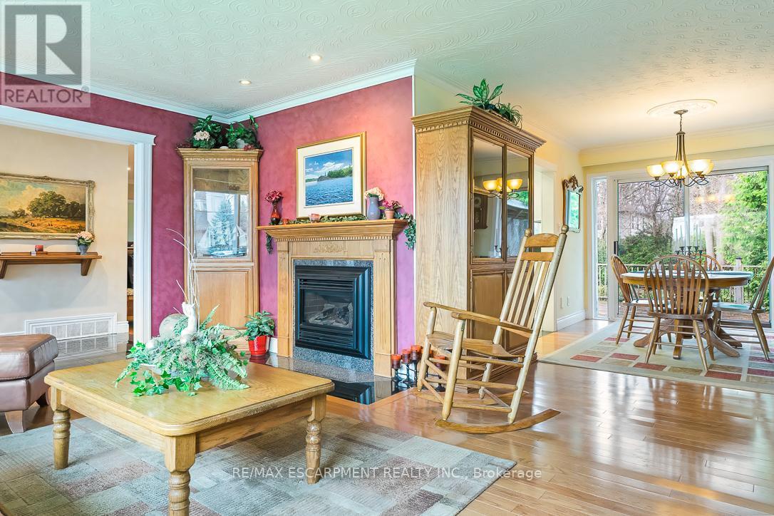 1546 Lorne Wood Road, Mississauga, ON
