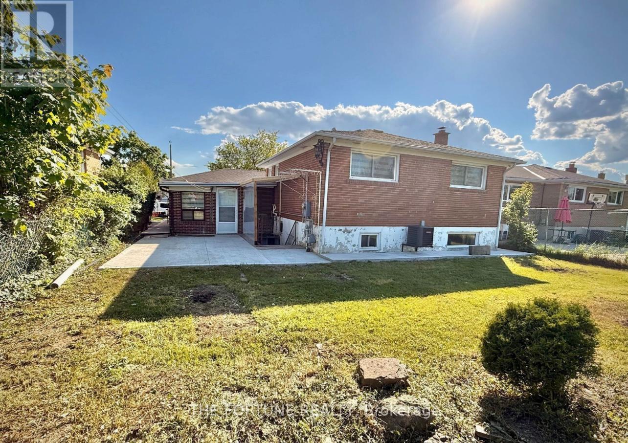 7461 Netherwood Road, Mississauga, ON