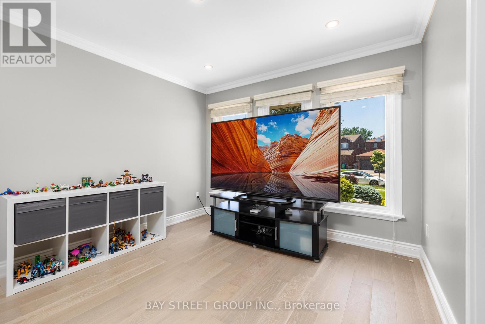 Living Room - 3134 Orleans Road, Mississauga, ON