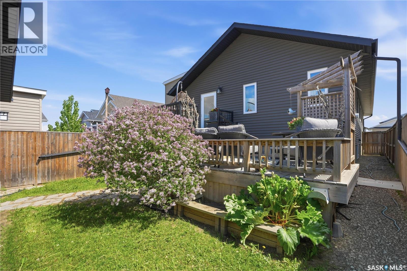 450 Bentley Court, Saskatoon, SK