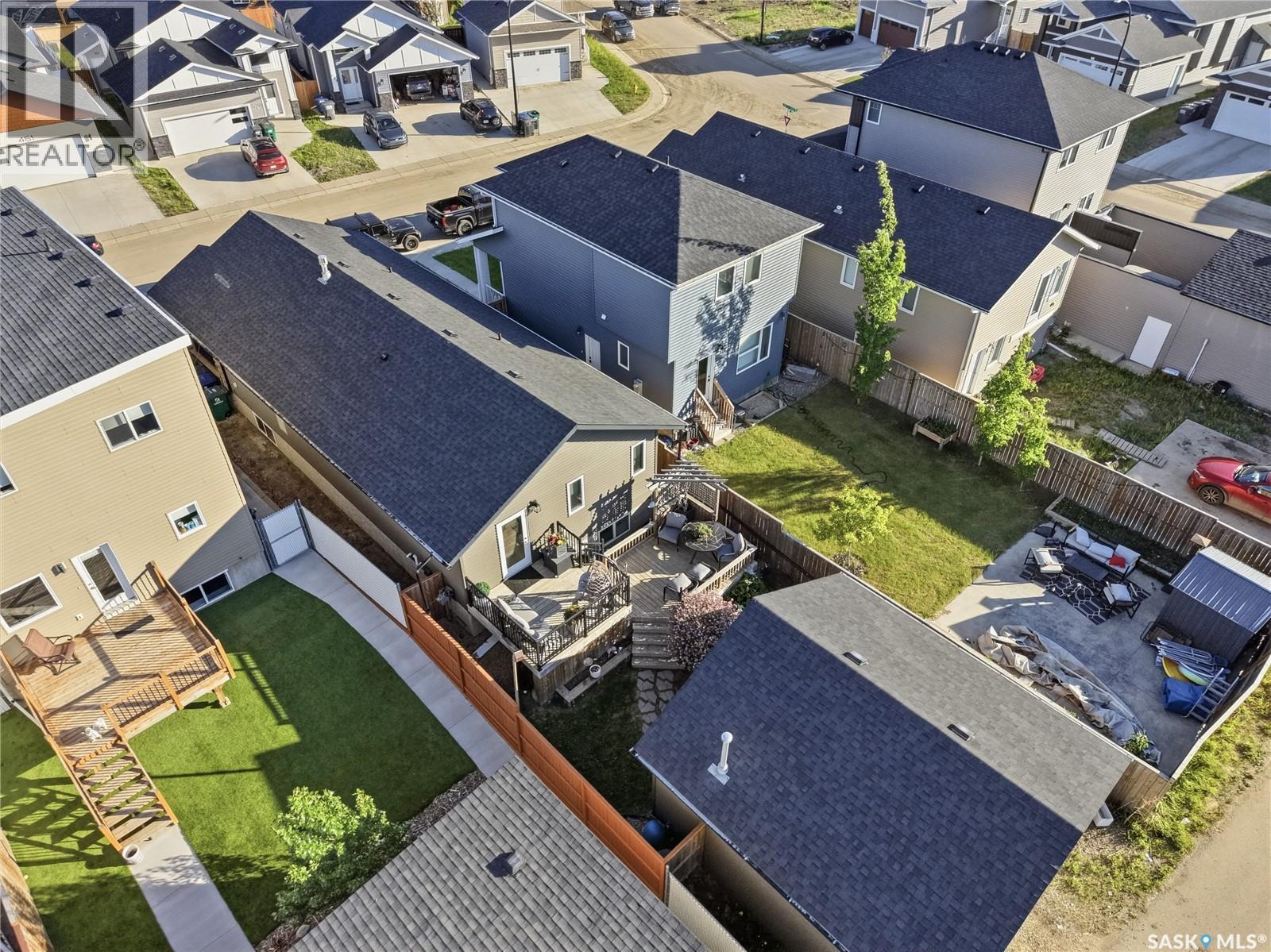 450 Bentley Court, Saskatoon, SK
