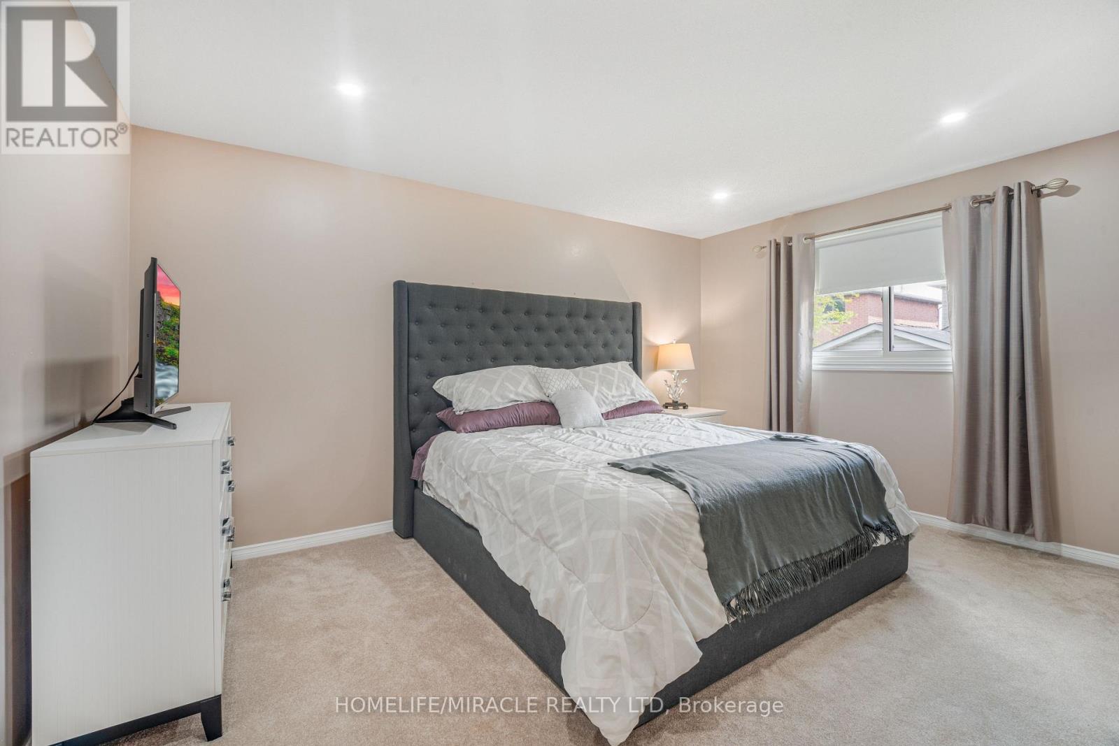 23 Millpond Place, Hamilton, ON