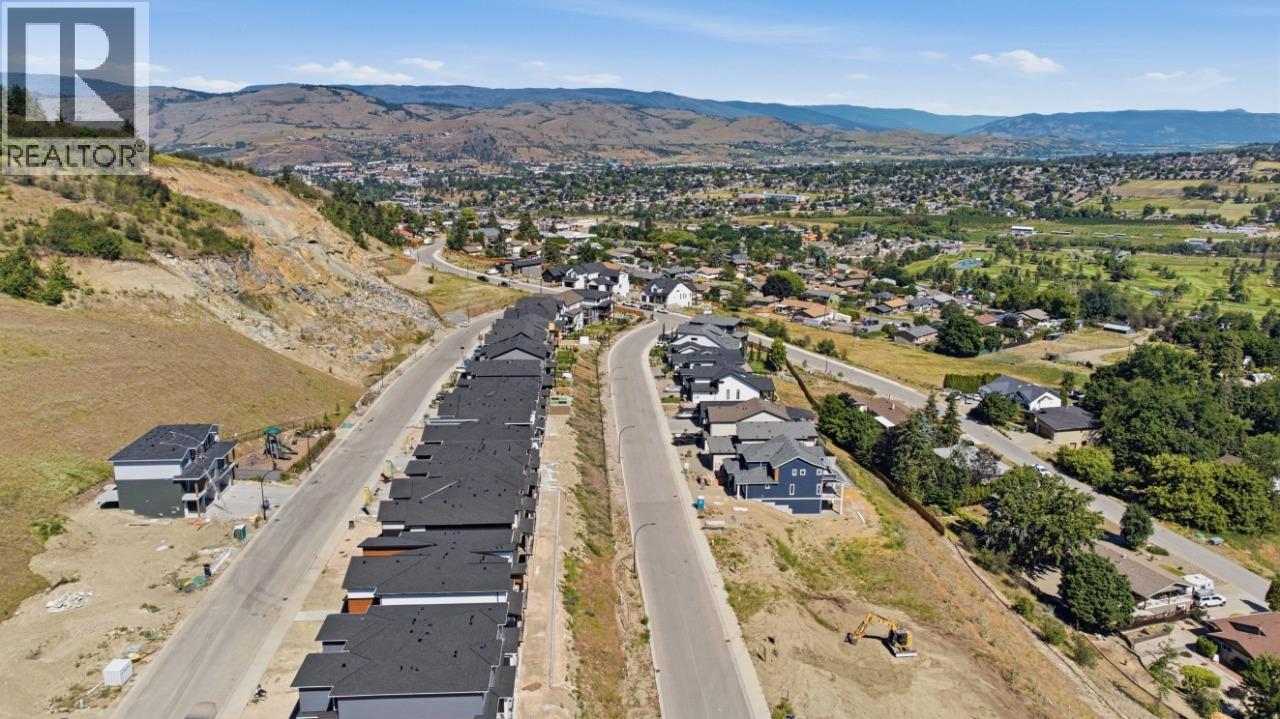 373 Arrowleaf Rise, Coldstream, BC
