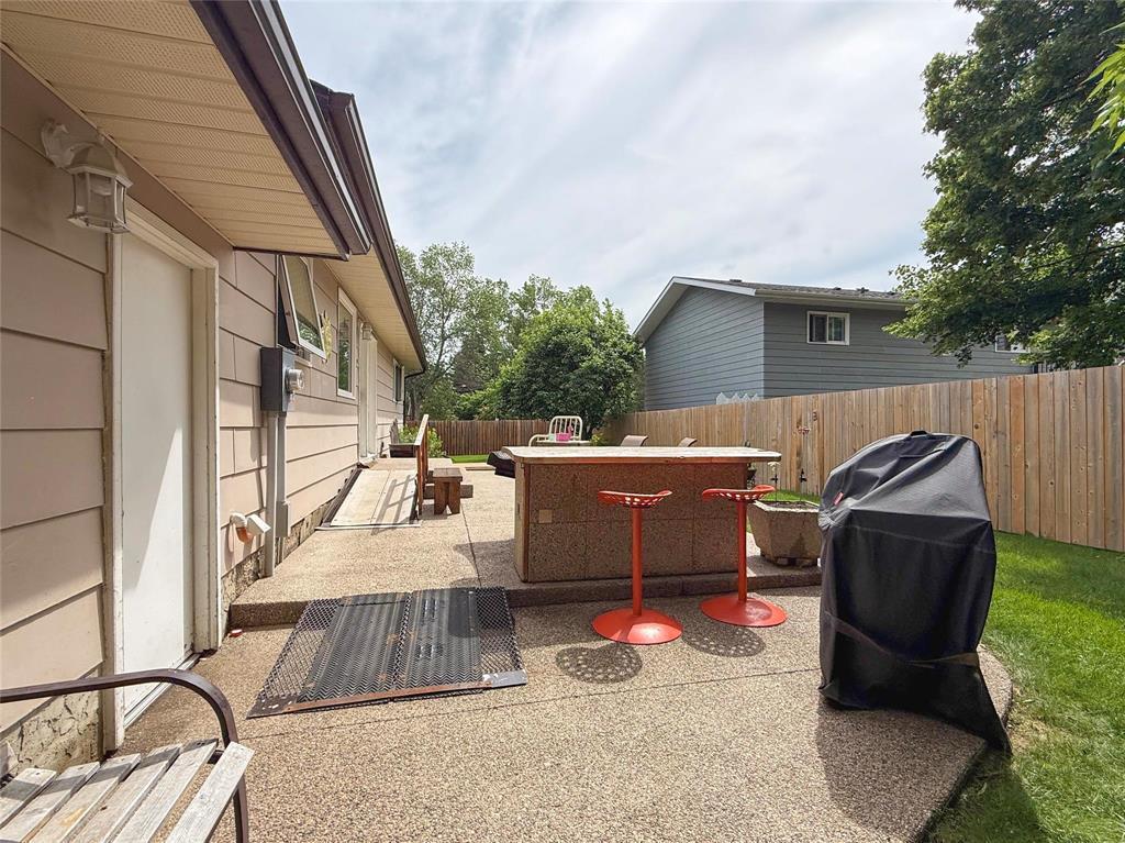30 Woodhaven Drive, Brandon, MB
