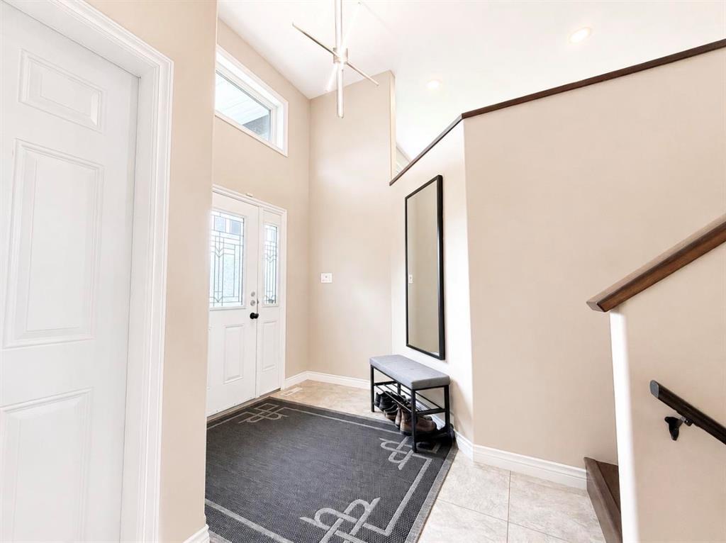 11 Lakeview Drive, Brandon, MB