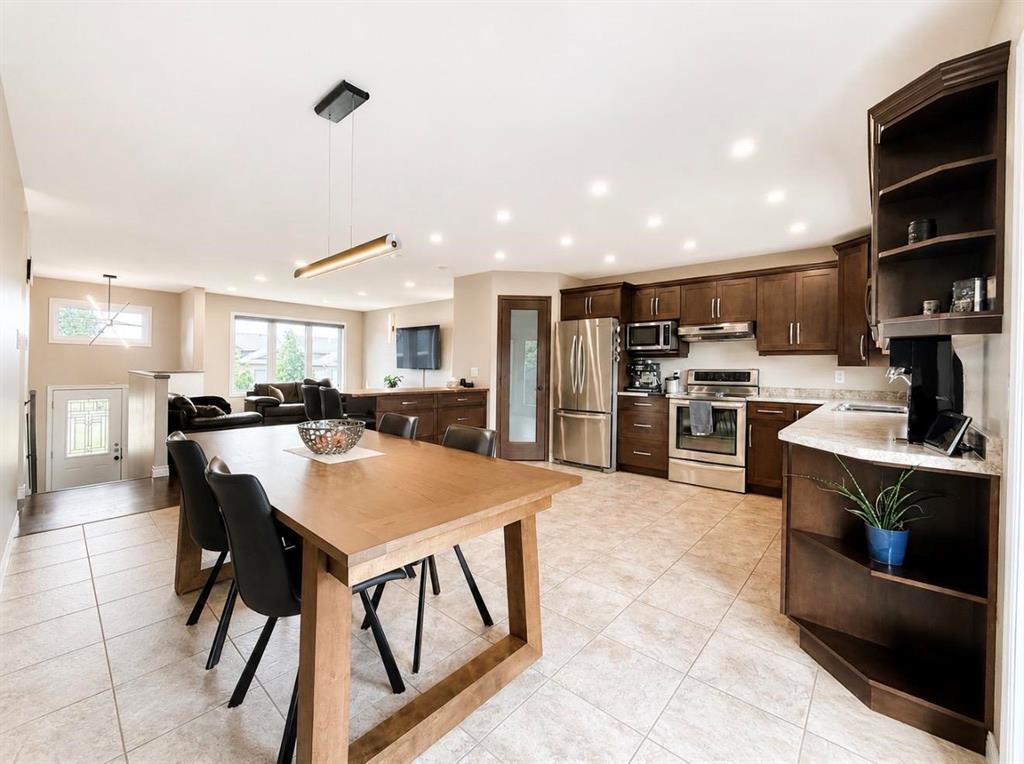 11 Lakeview Drive, Brandon, MB