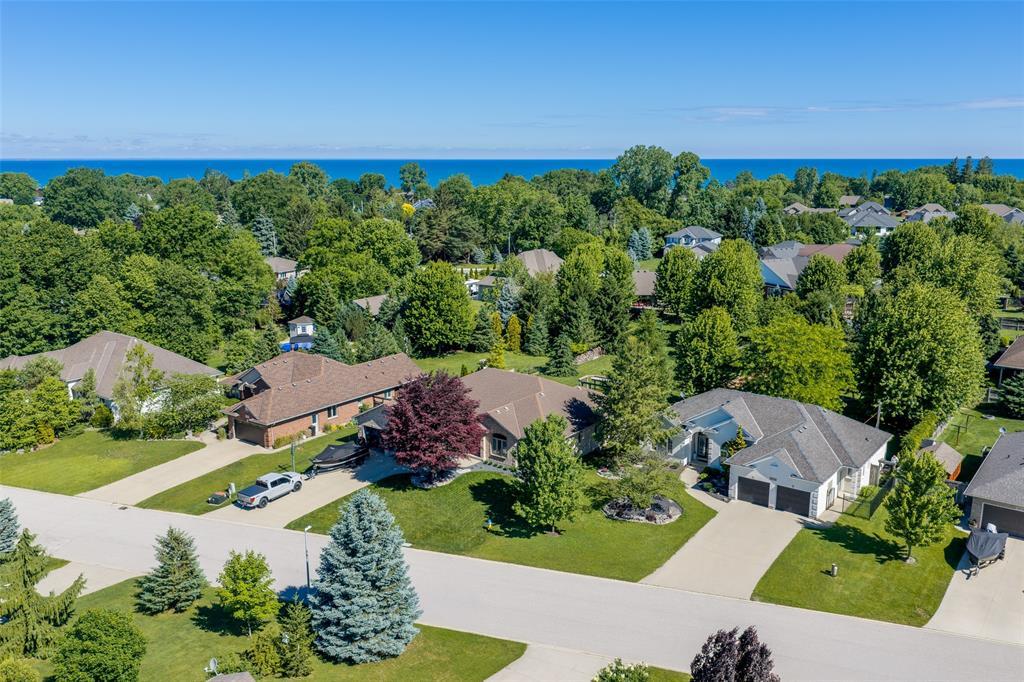 3574 Rear Street, Plympton-Wyoming, ON