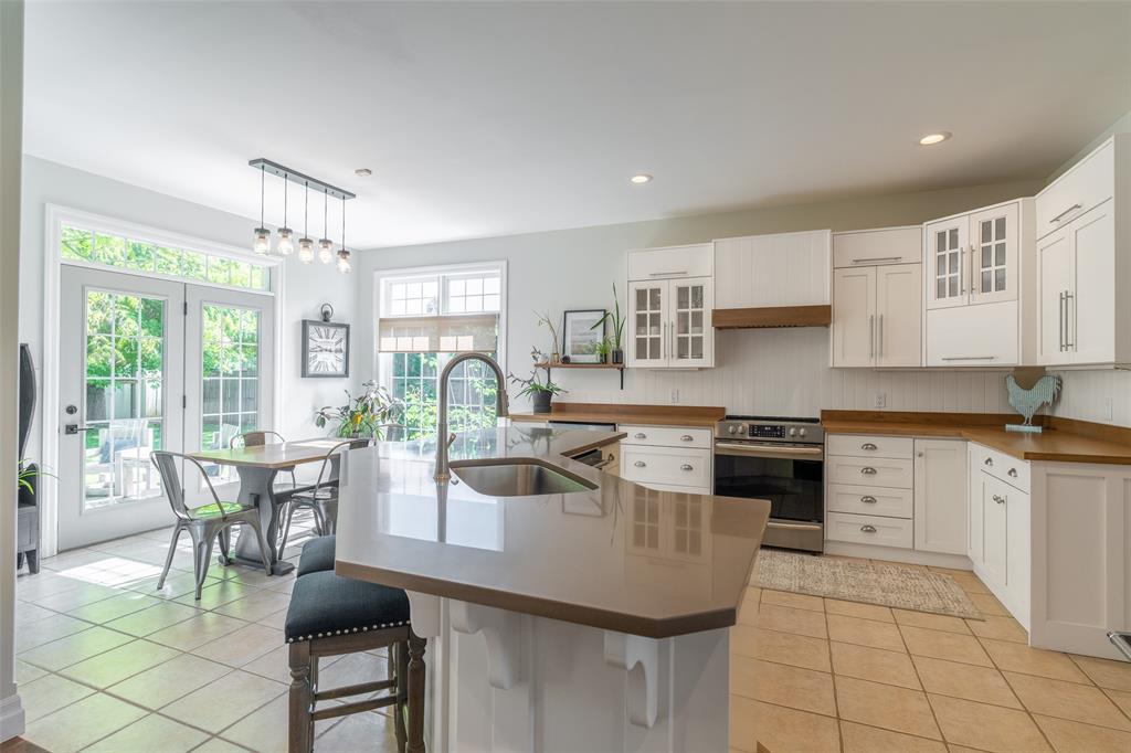3574 Rear Street, Plympton-Wyoming, ON