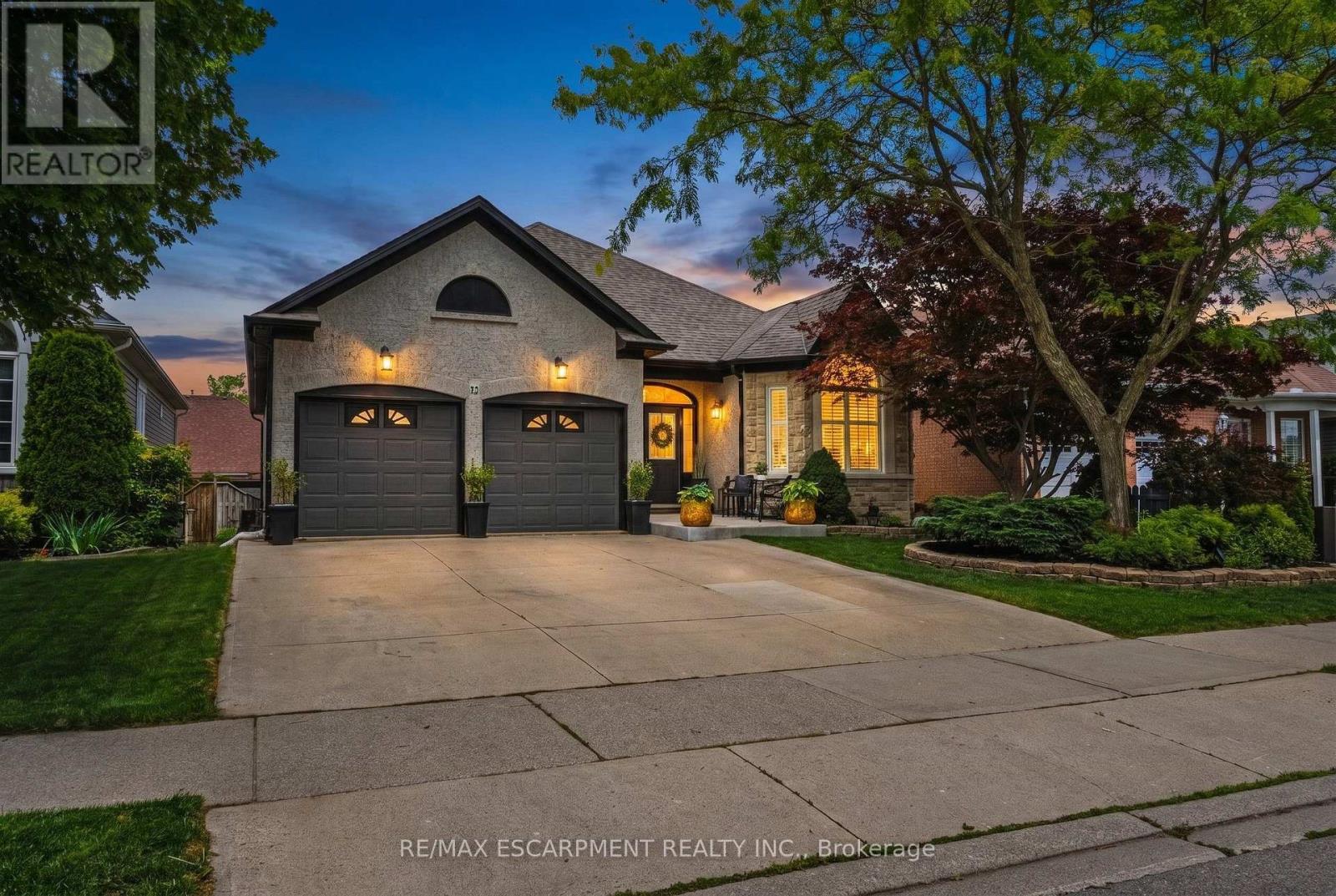 32 Kopperfield Lane, Hamilton, ON