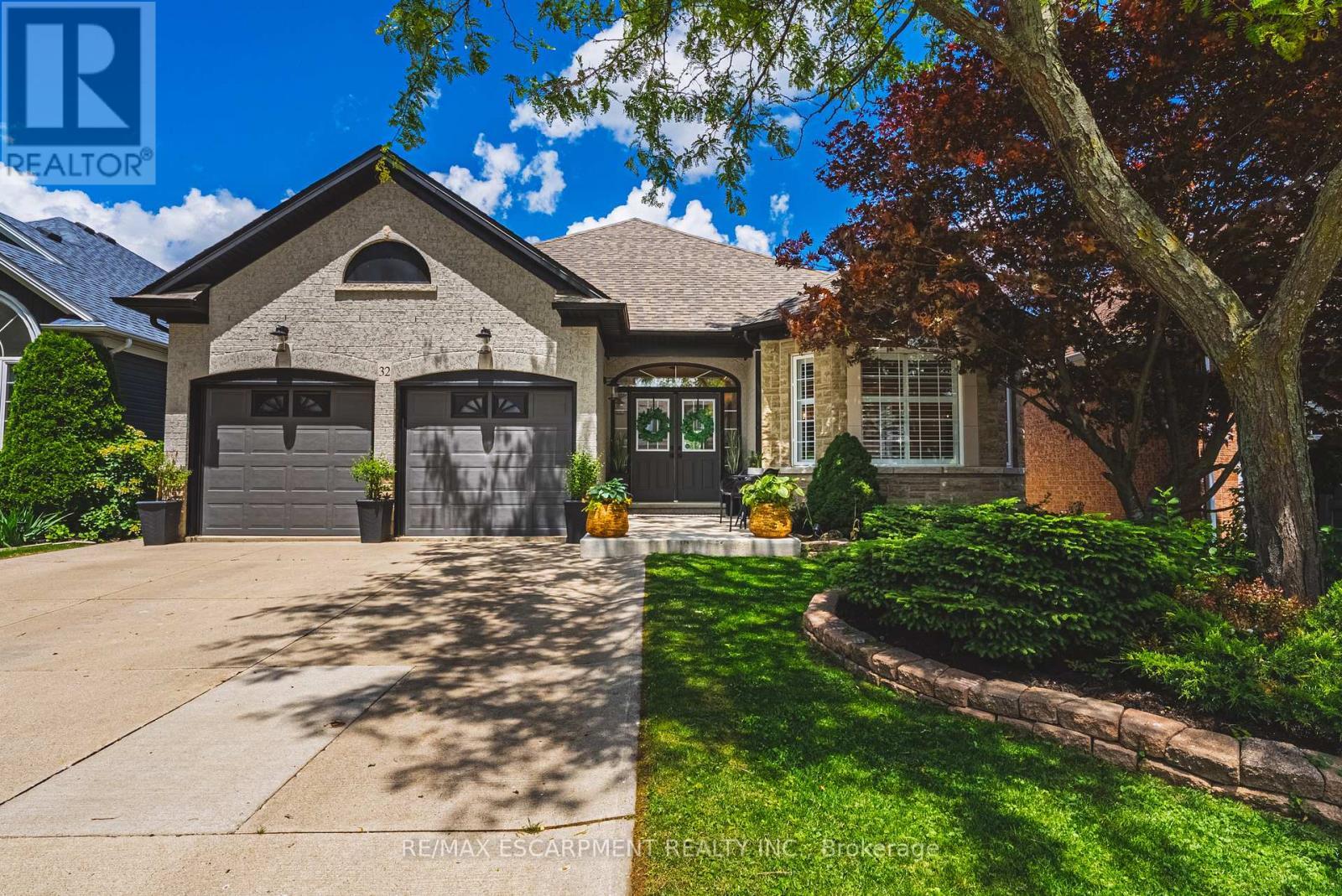 32 Kopperfield Lane, Hamilton, ON