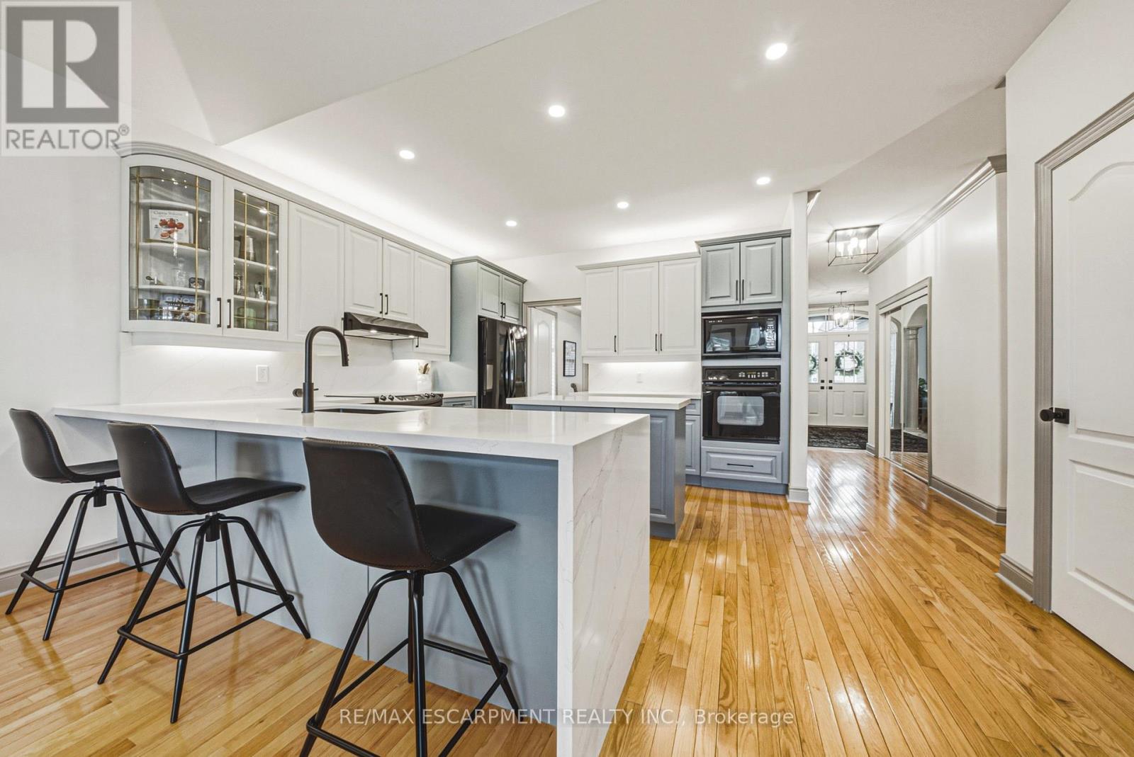 32 Kopperfield Lane, Hamilton, ON