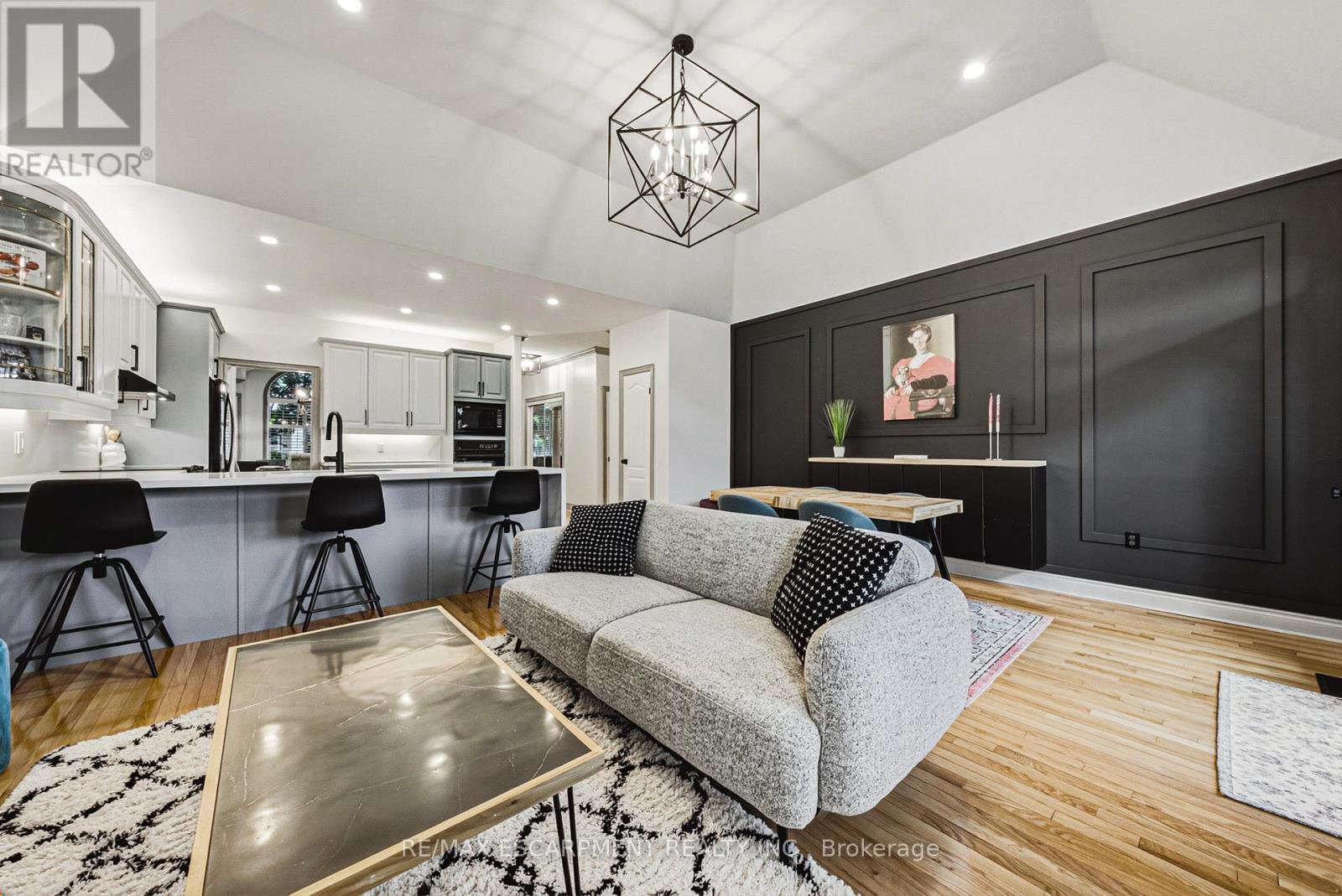 32 Kopperfield Lane, Hamilton, ON
