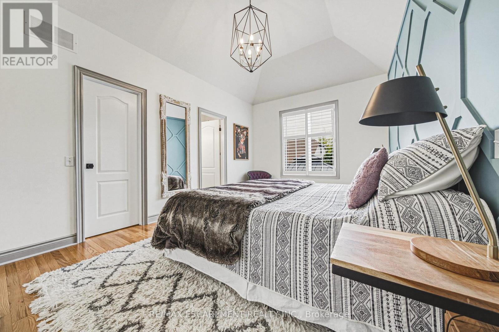 32 Kopperfield Lane, Hamilton, ON