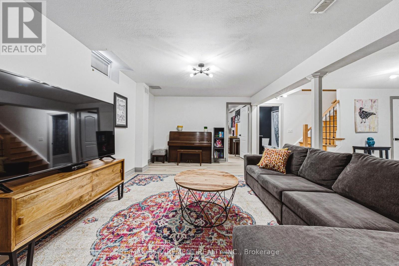 32 Kopperfield Lane, Hamilton, ON