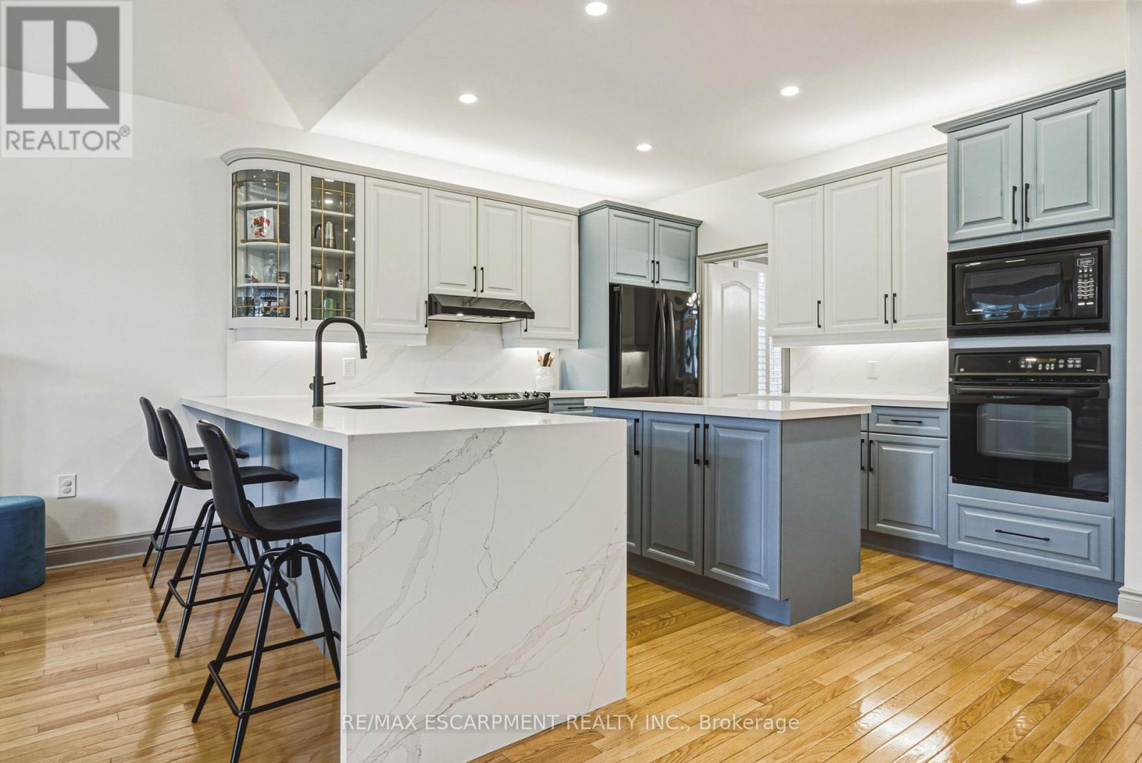 32 Kopperfield Lane, Hamilton, ON