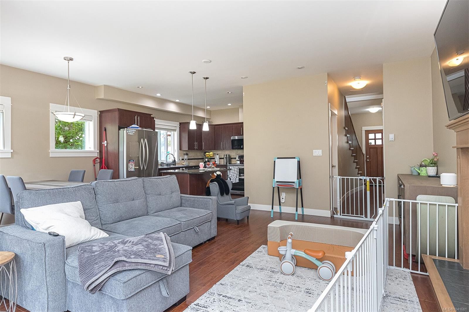 2348 Chilco Rd, View Royal, BC