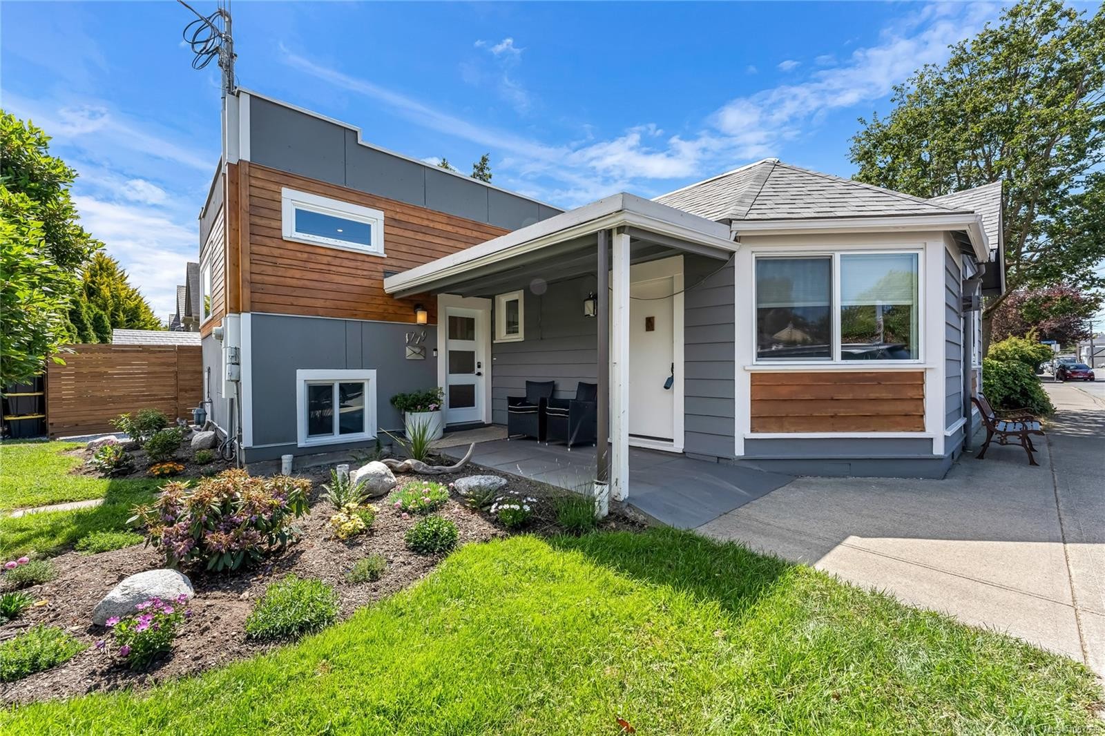 1779 Lillian Rd, Victoria, BC