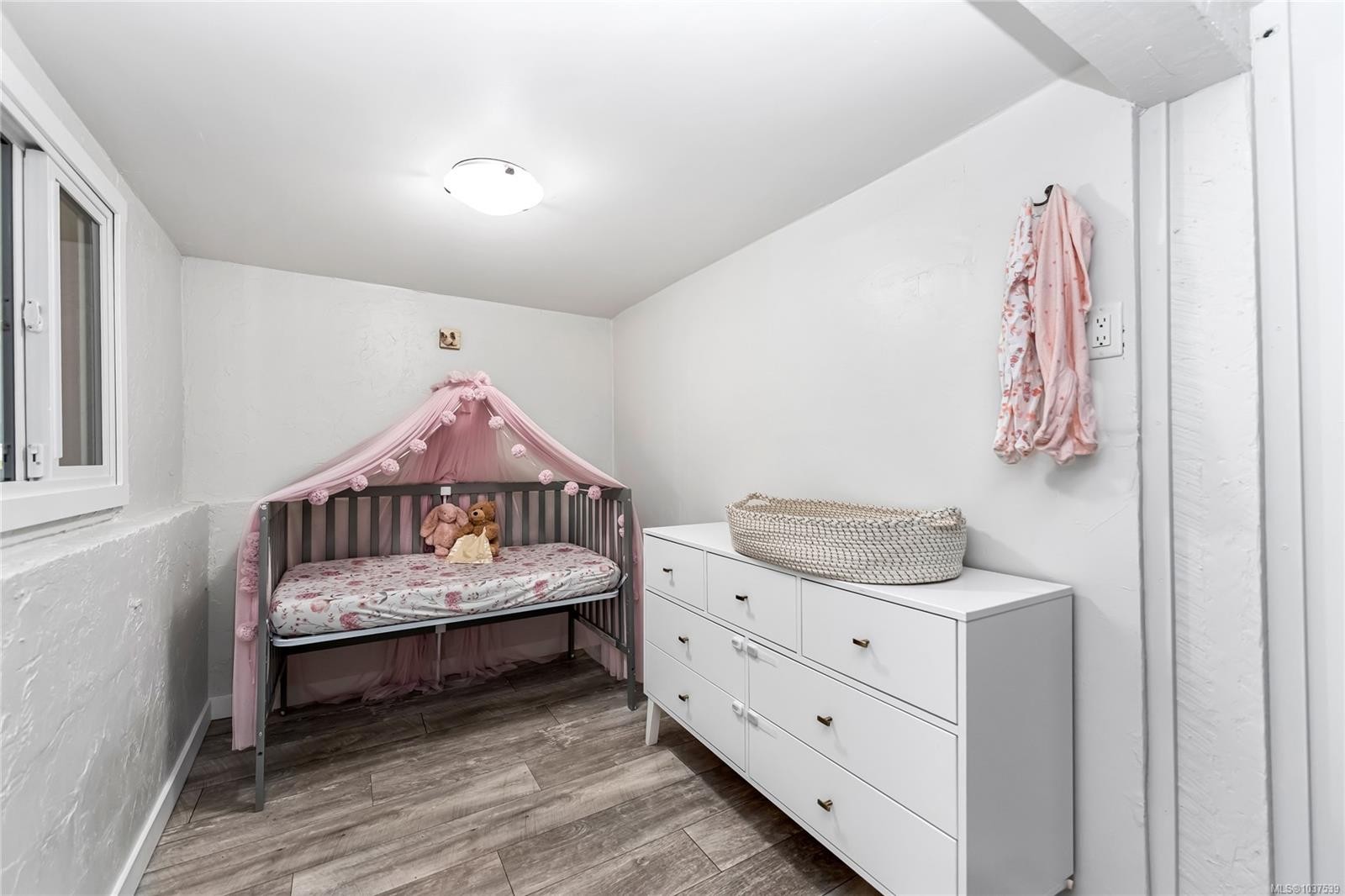 1779 Lillian Rd, Victoria, BC