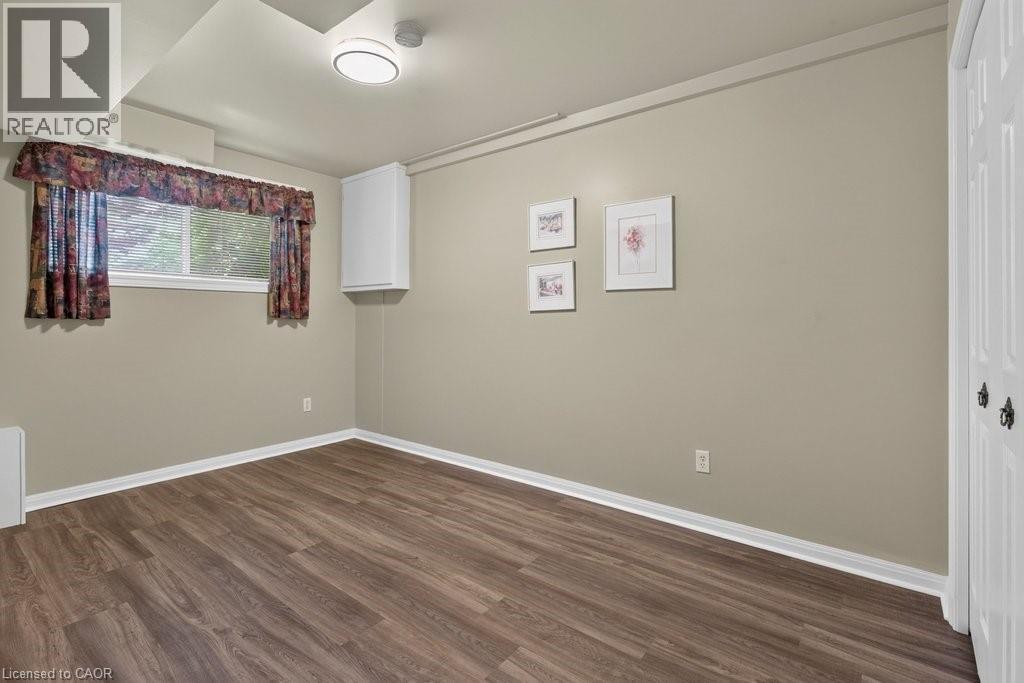 409 Mohawk Road W, Hamilton, ON