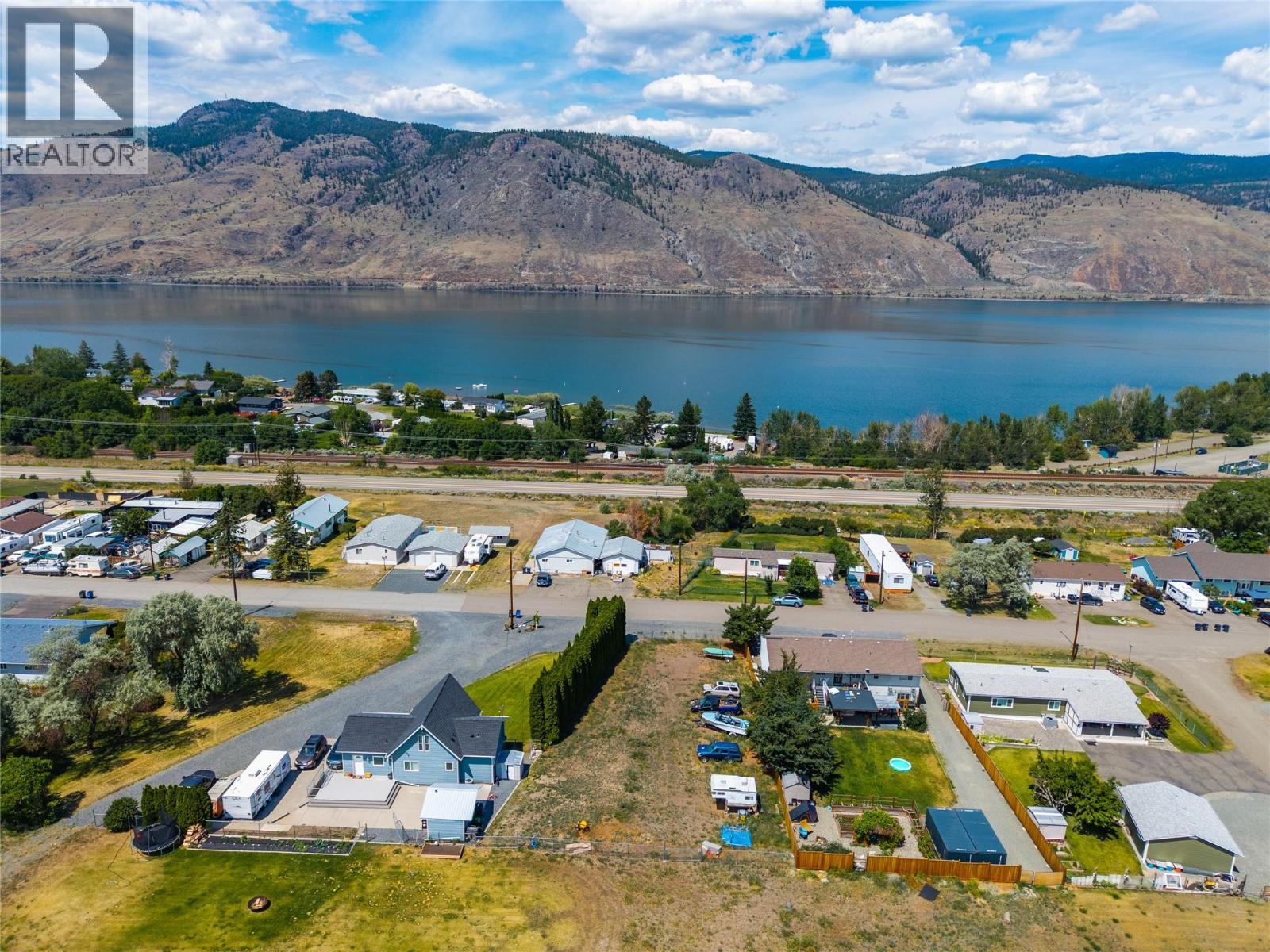 7040 Watson Drive E, Kamloops, BC