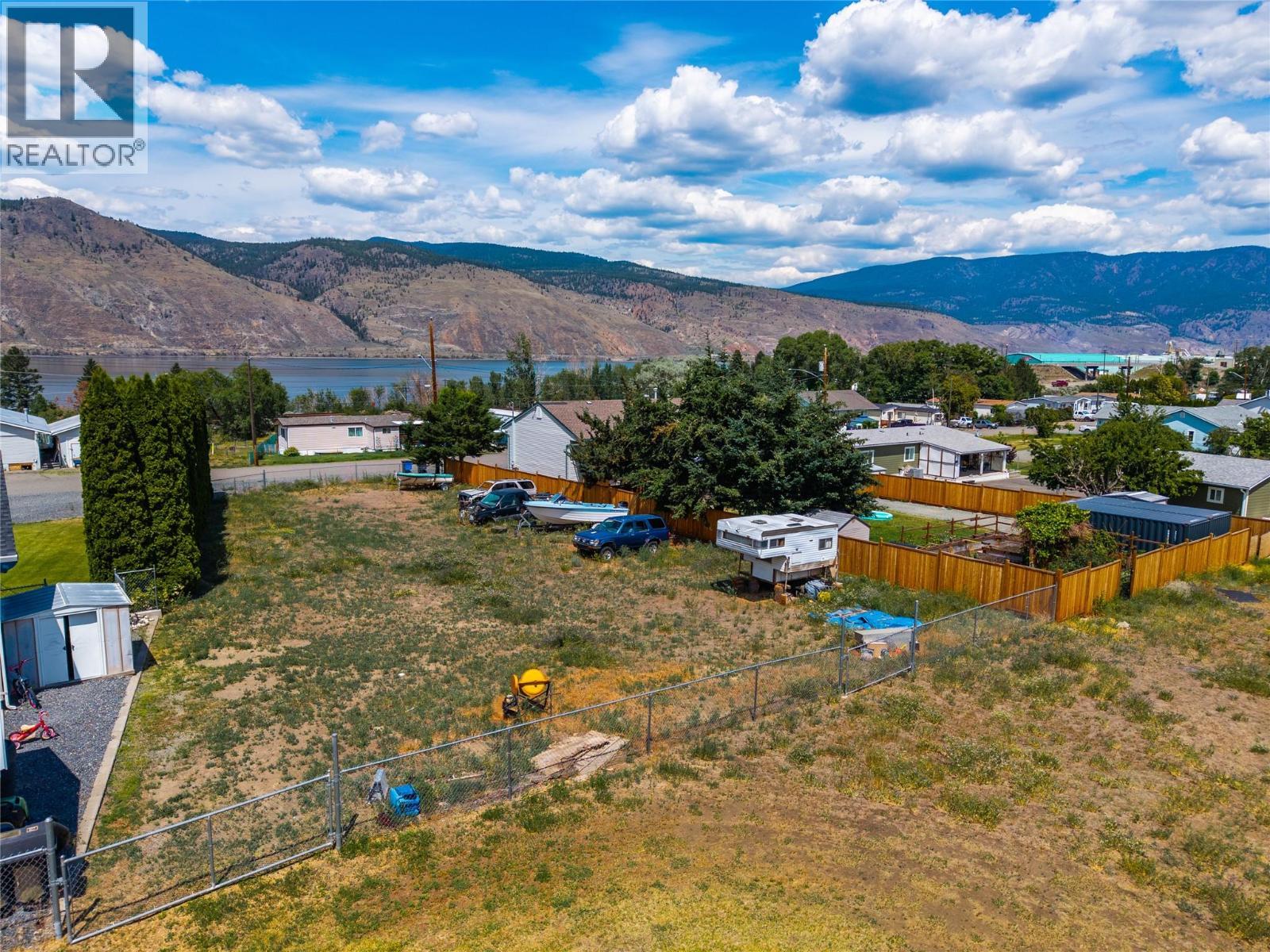 7040 Watson Drive E, Kamloops, BC