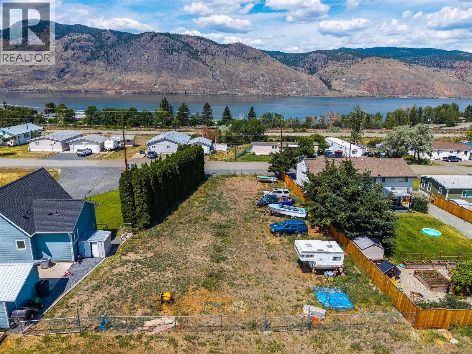 7040 Watson Drive E, Kamloops, BC