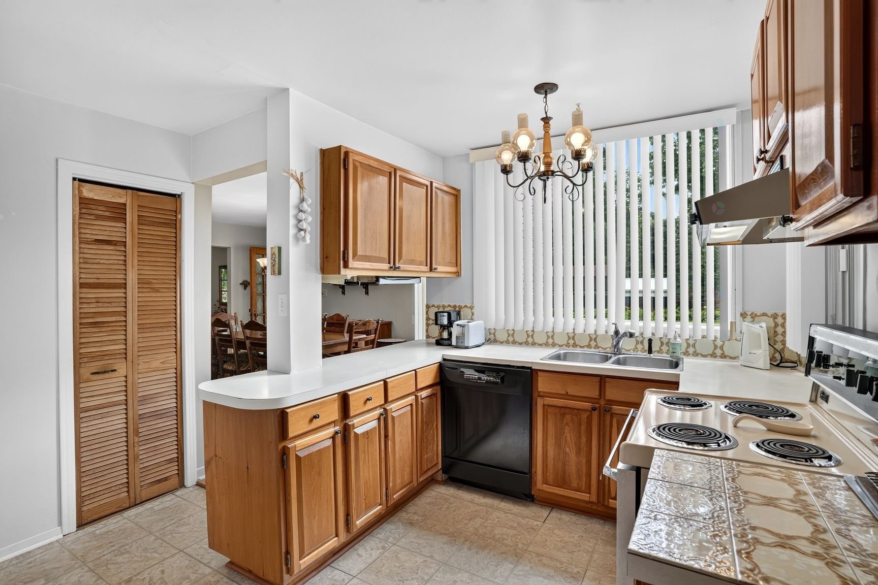Kitchen - 6 61E Avenue, Saint-Hippolyte, QC