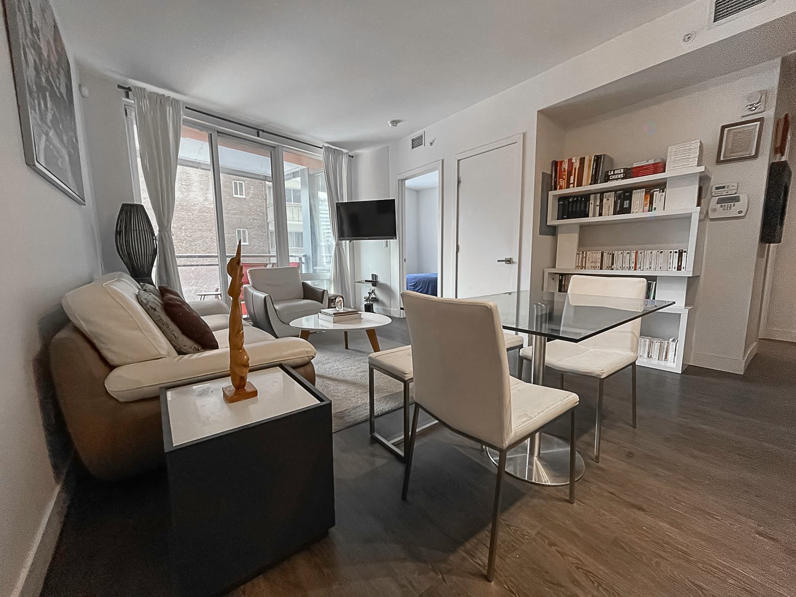 Living Room - 412-3300 Av. Troie, Montréal (Côte-Des-Neiges/Notre-Dame-De-Grâce), QC