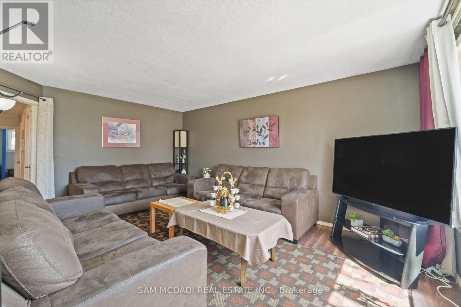 79 Locheed Drive, Hamilton, ON