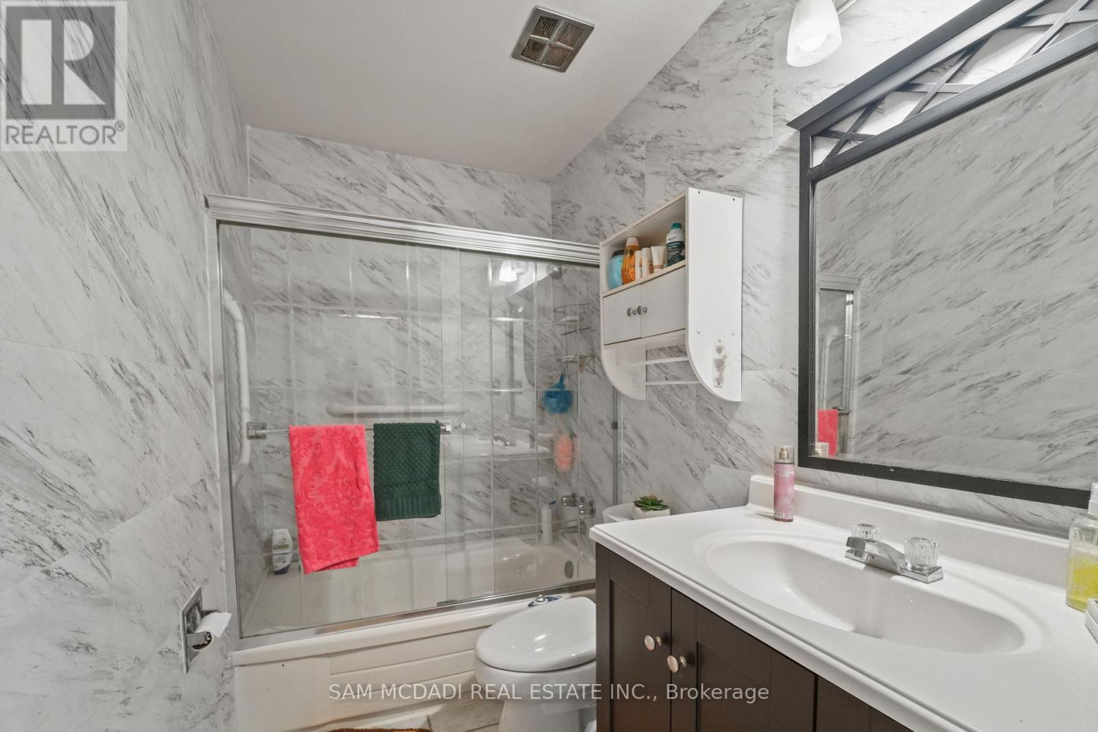 79 Locheed Drive, Hamilton, ON