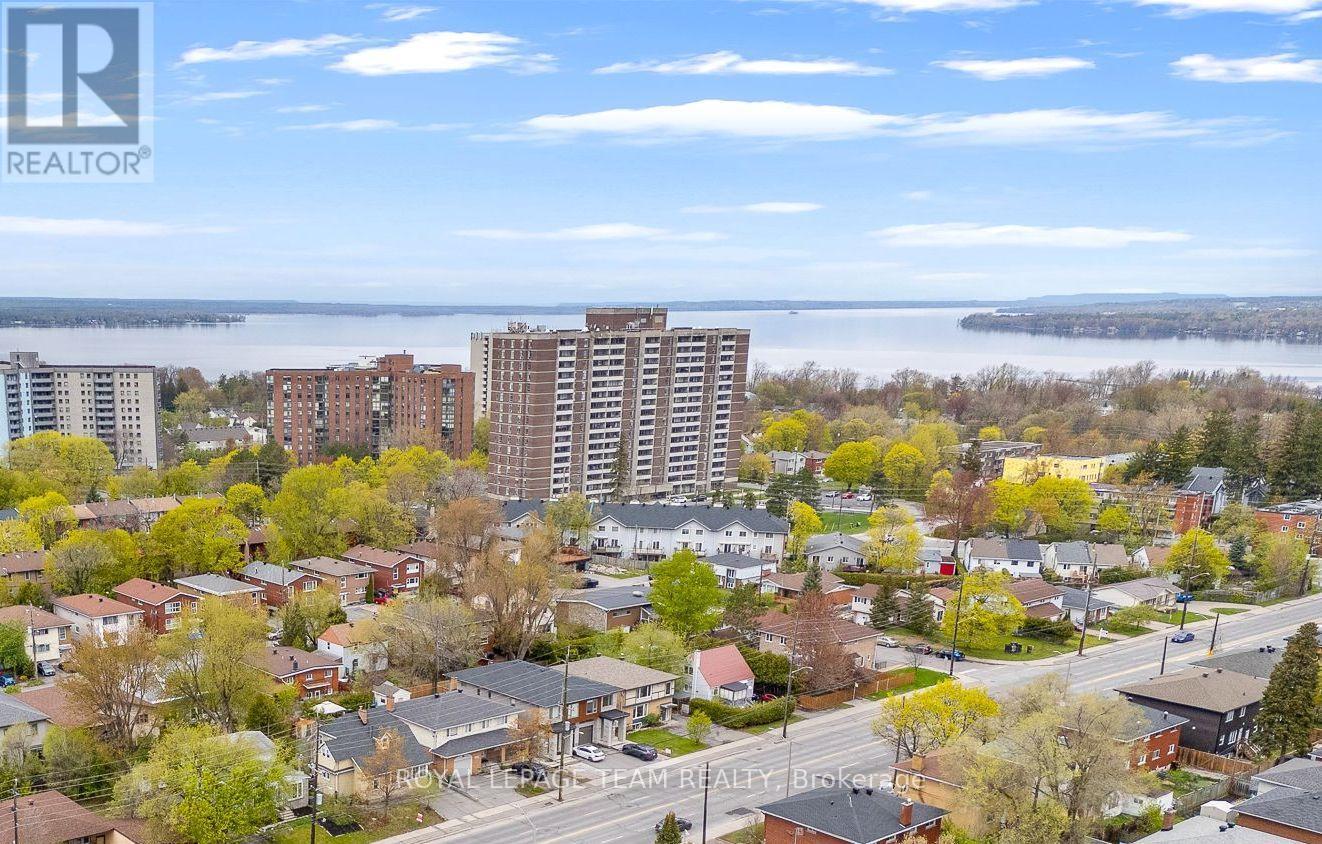 910 Pinecrest Road, Ottawa, ON