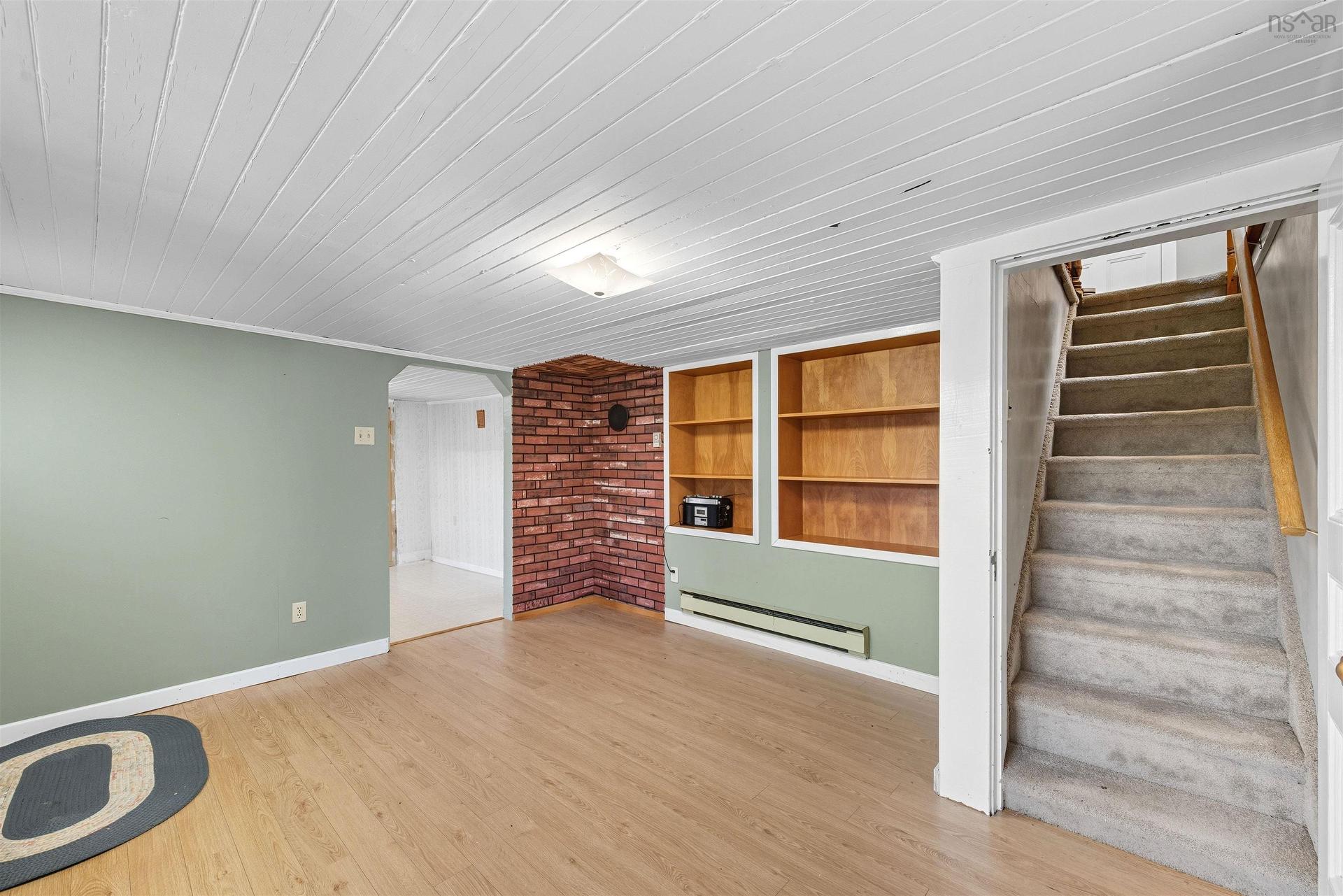 190 Lakeview Crescent, Upper Vaughan, NS