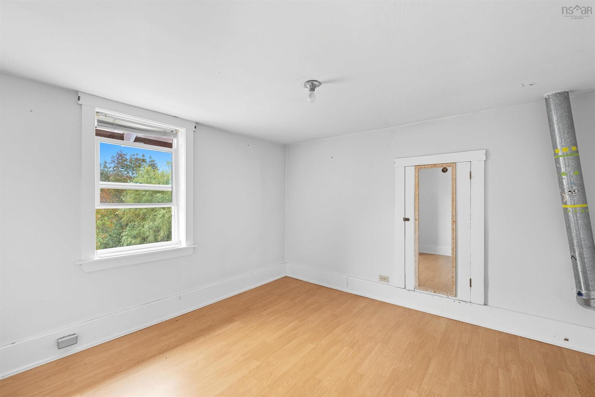190 Lakeview Crescent, Upper Vaughan, NS