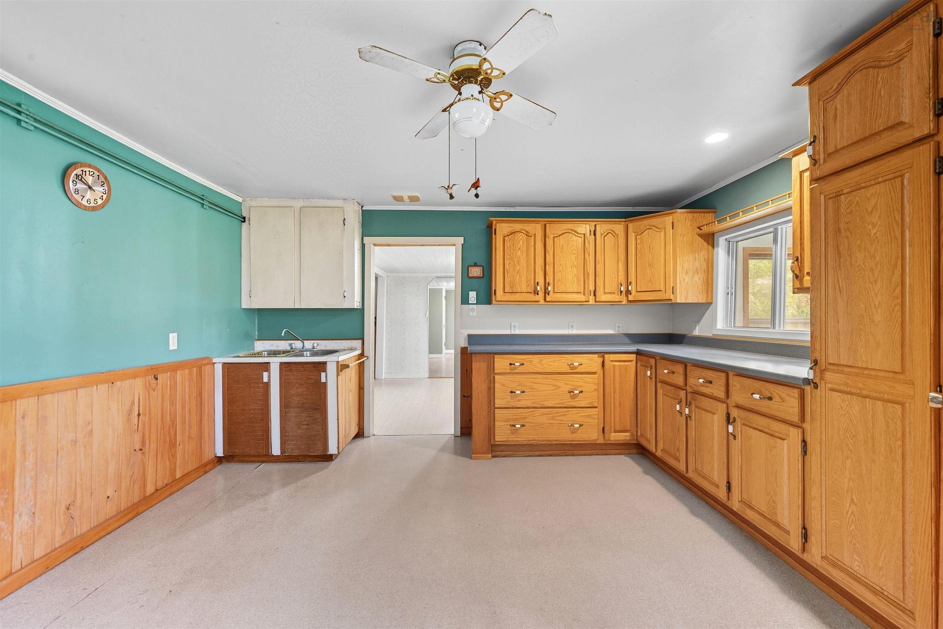 190 Lakeview Crescent, Upper Vaughan, NS