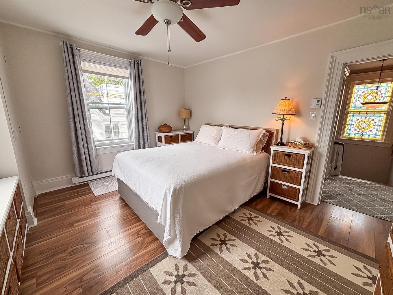61 York Street, Lunenburg, NS