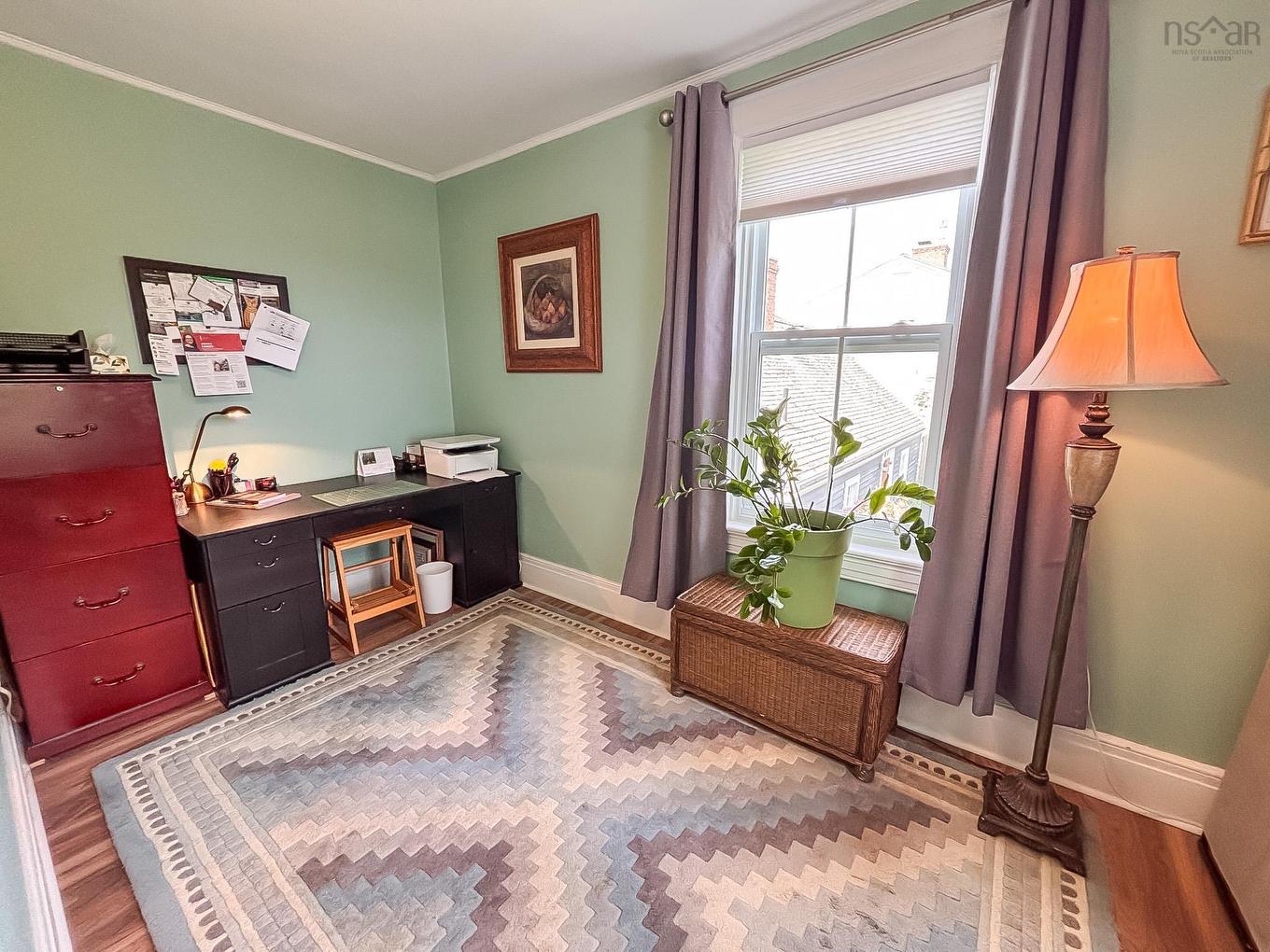 61 York Street, Lunenburg, NS