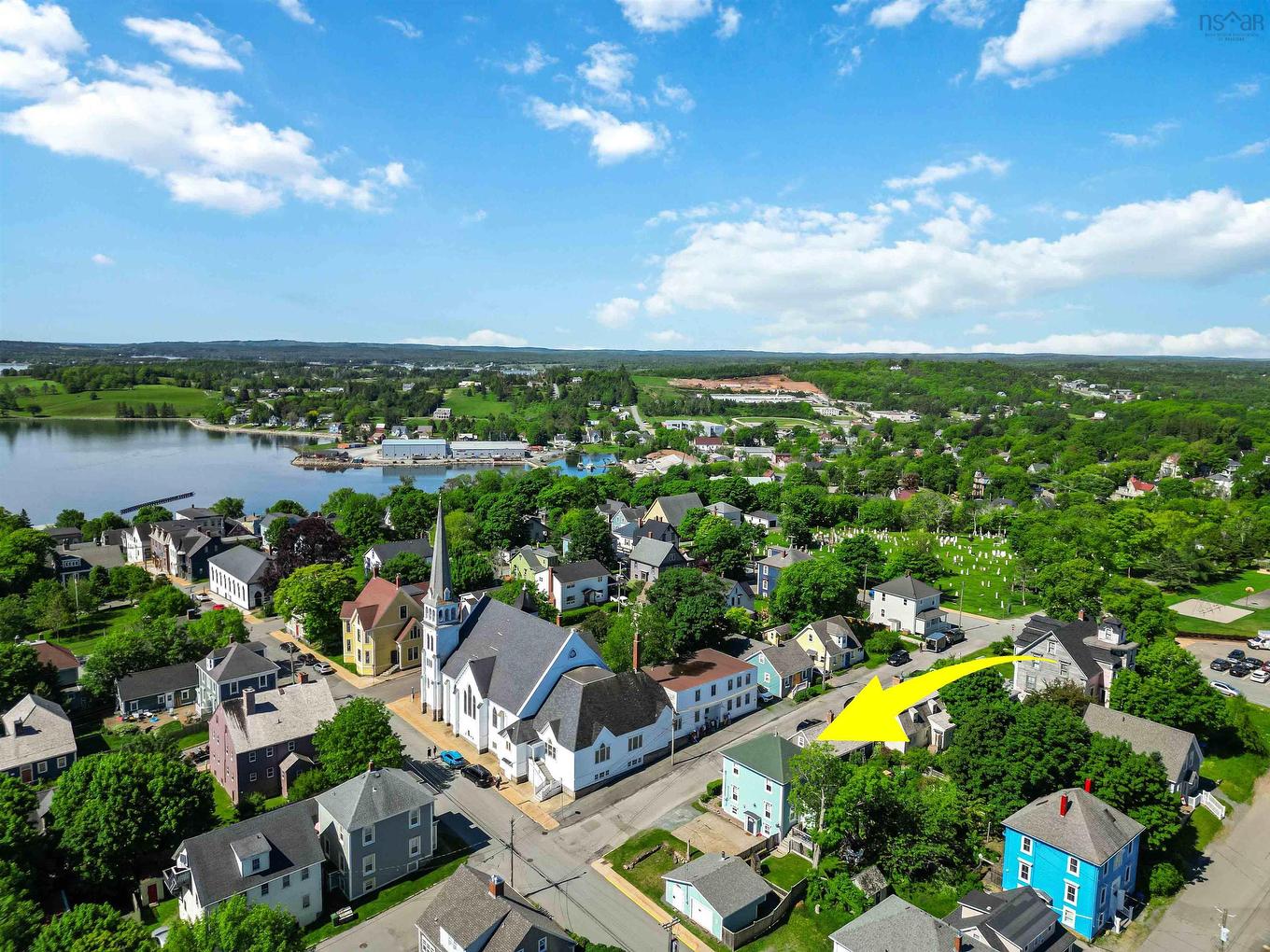 61 York Street, Lunenburg, NS