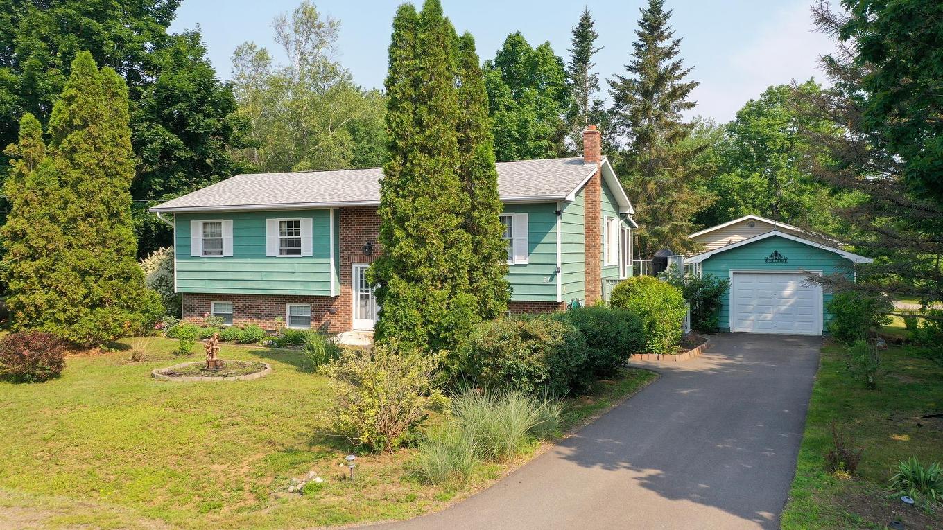 21 Thomas Street, Berwick, NS