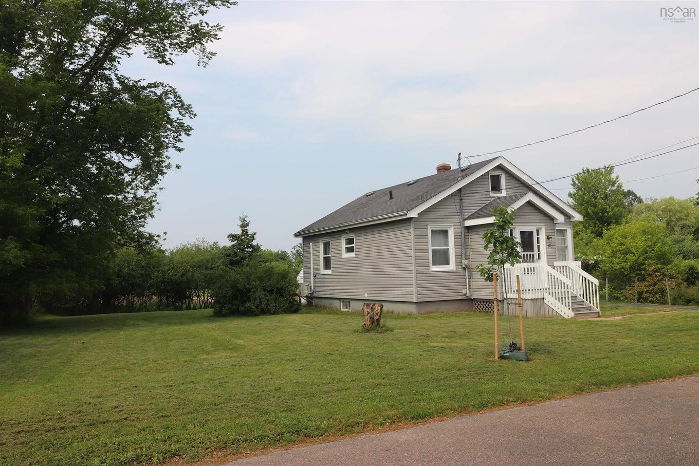 12 Richardson Avenue, Truro, NS
