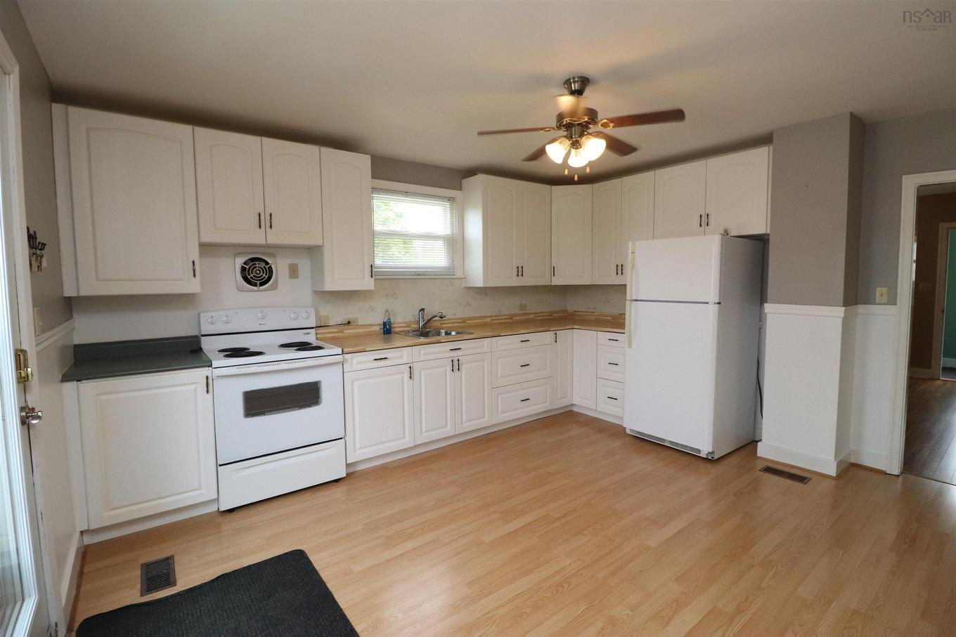 12 Richardson Avenue, Truro, NS