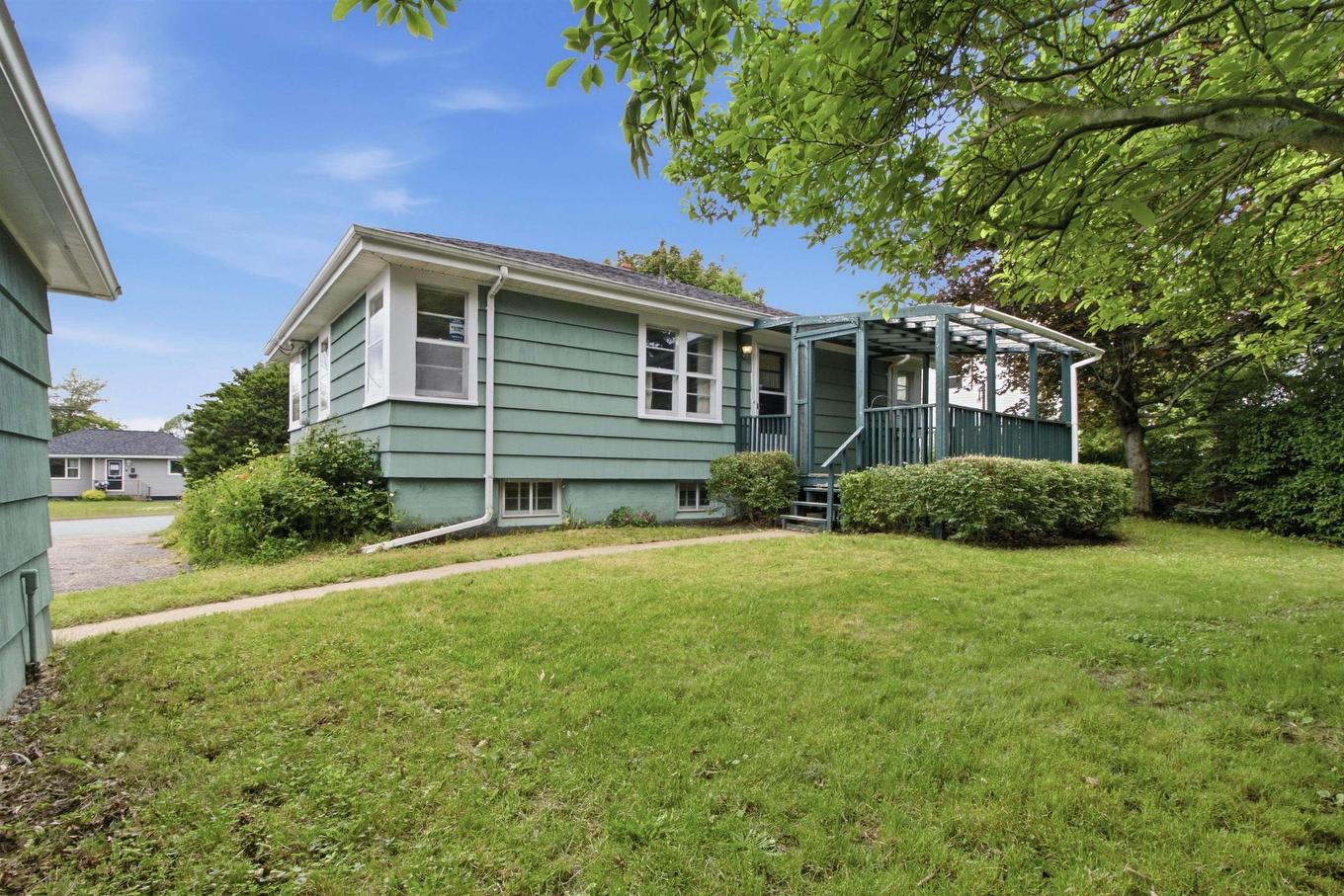 3 Guysborough Avenue, Dartmouth, NS