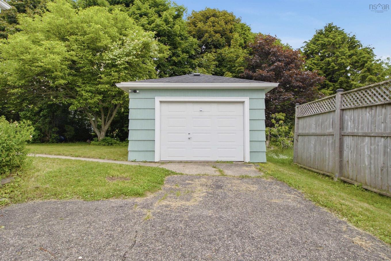 3 Guysborough Avenue, Dartmouth, NS