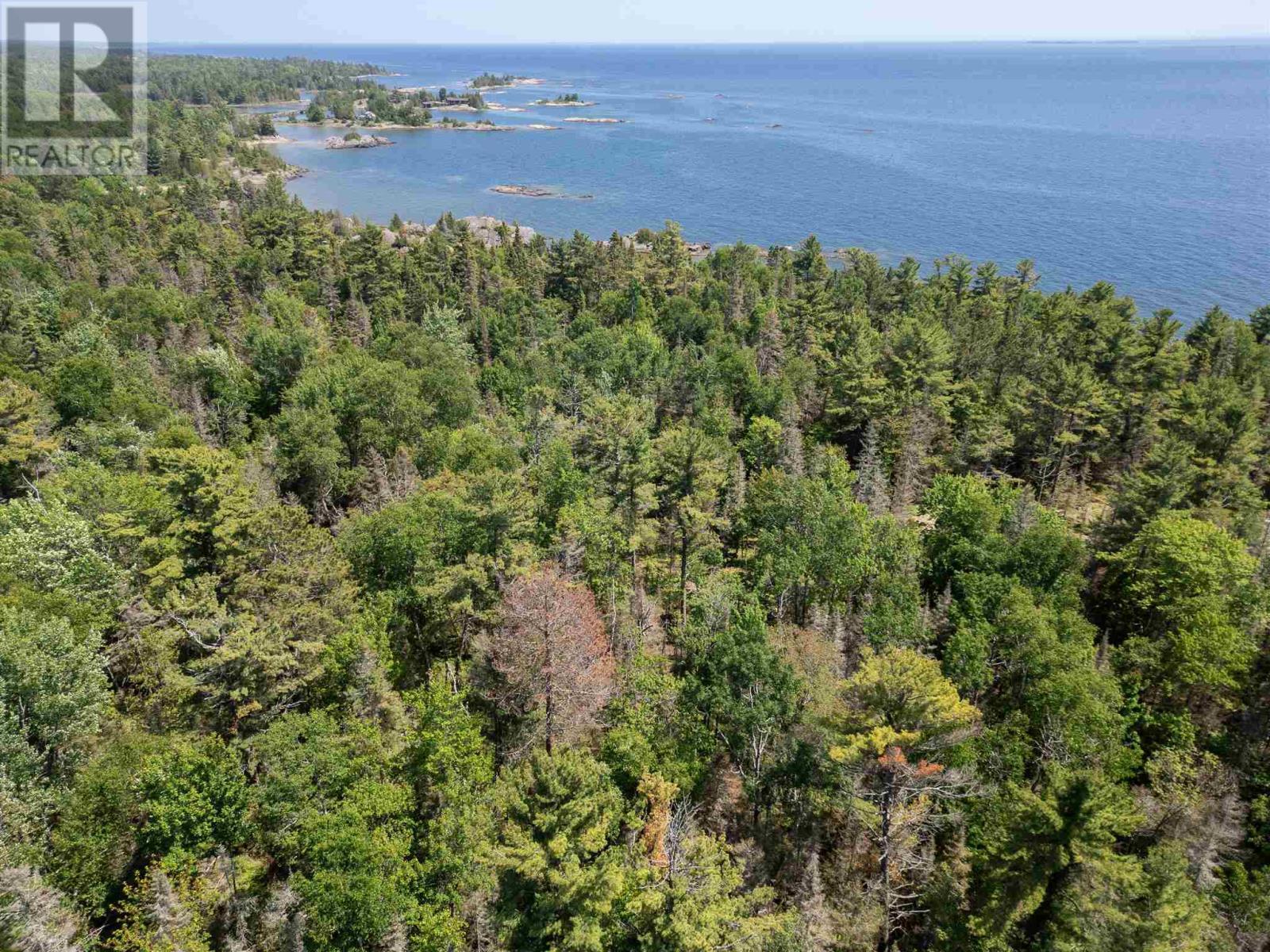 26 Walker Ln, Huron Shores, ON