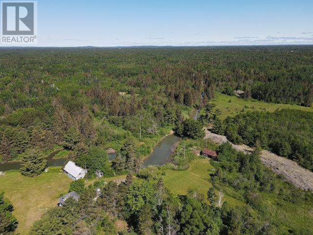26 Walker Ln, Huron Shores, ON