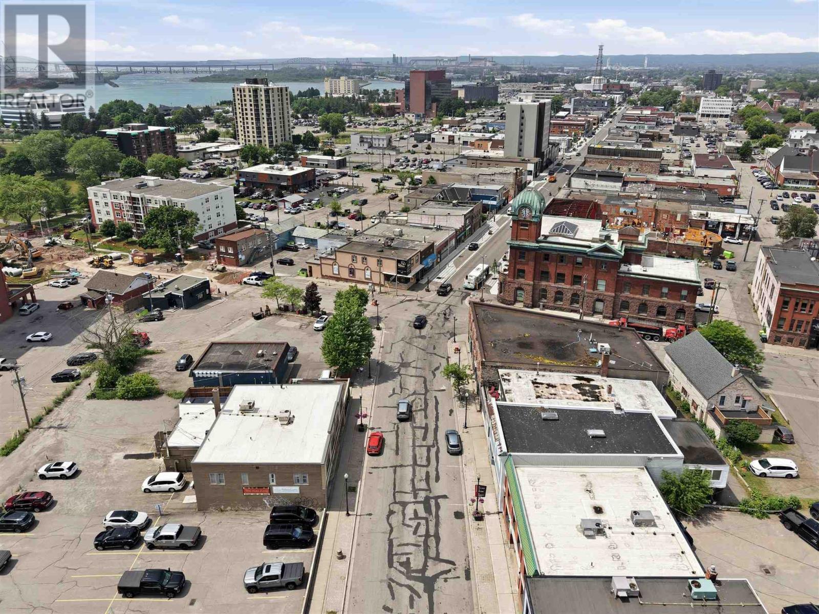 715 Queen St E, Sault Ste. Marie, ON