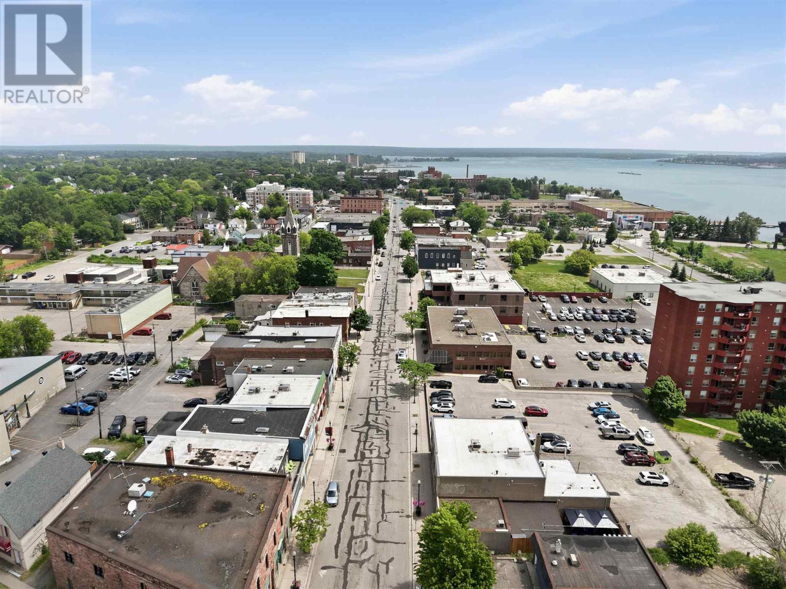 715 Queen St E, Sault Ste. Marie, ON